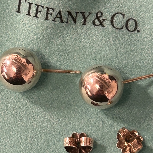 Authentic Tiffany and co 10mm earrings - Picture 1 of 3